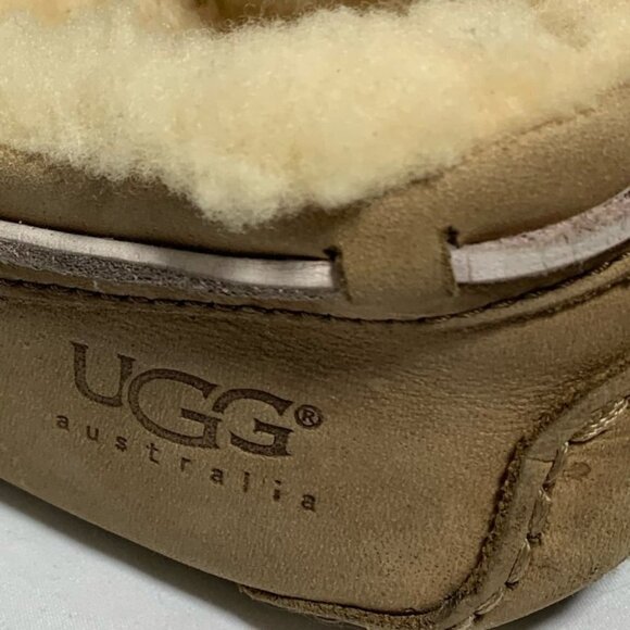 UGG Dakota Women Slippers Size 7 - Picture 7 of 9